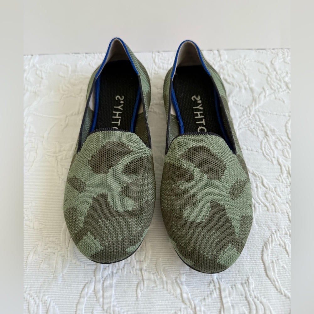 Rothy’s Camo Loafer Round Toe 6
